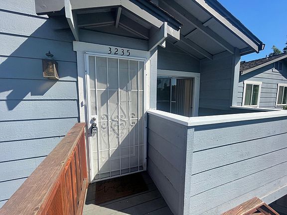 2nd image of 3235 Sieber Way
