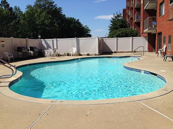 2nd image of 30 Revere Beach Pkwy APT 803