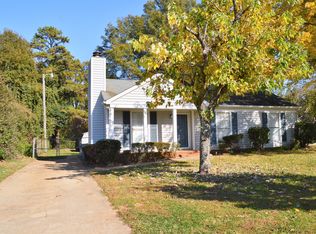 9901 Heathergate Ln, Mint Hill, NC 28227