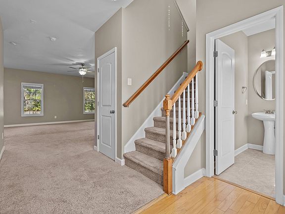 4th image of 403 Wynbrookee Ln