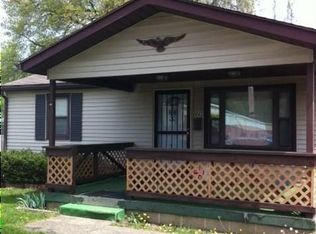 2220 S Weinbach Ave, Evansville, IN