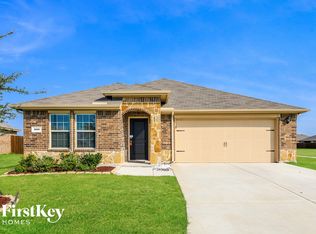 800 Turnbuckle Ct, Royse City, TX 75189