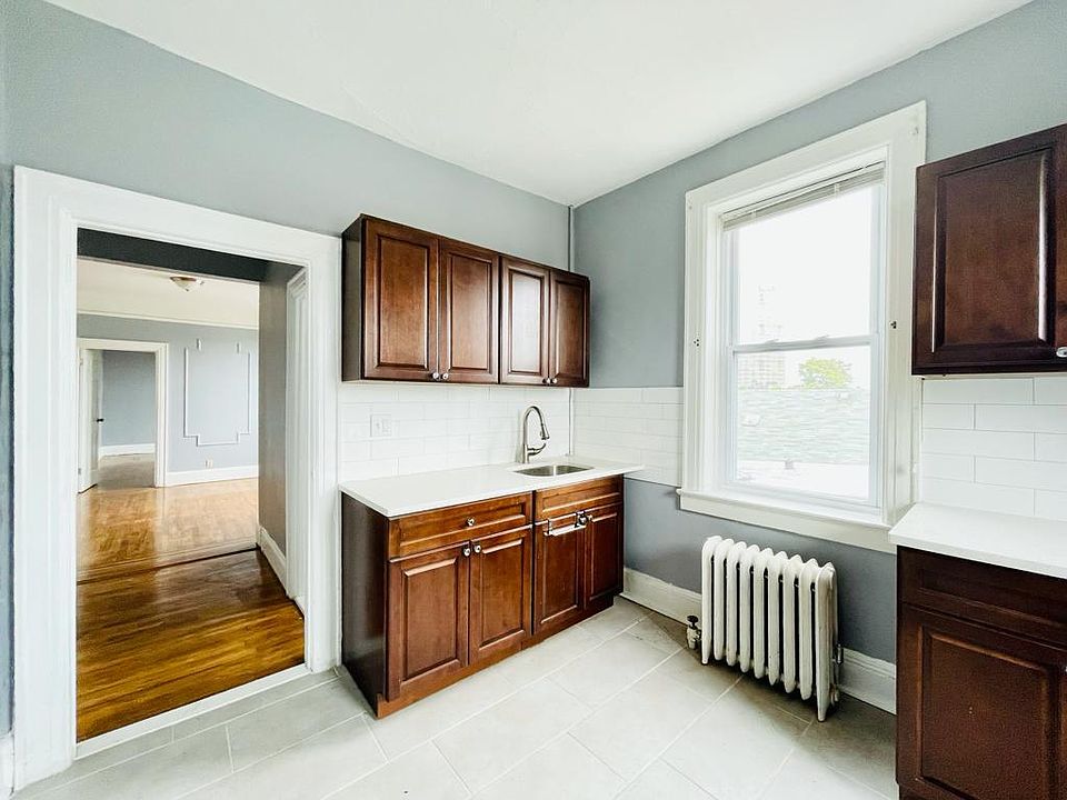 2nd image of 6700 Park Ave #3A