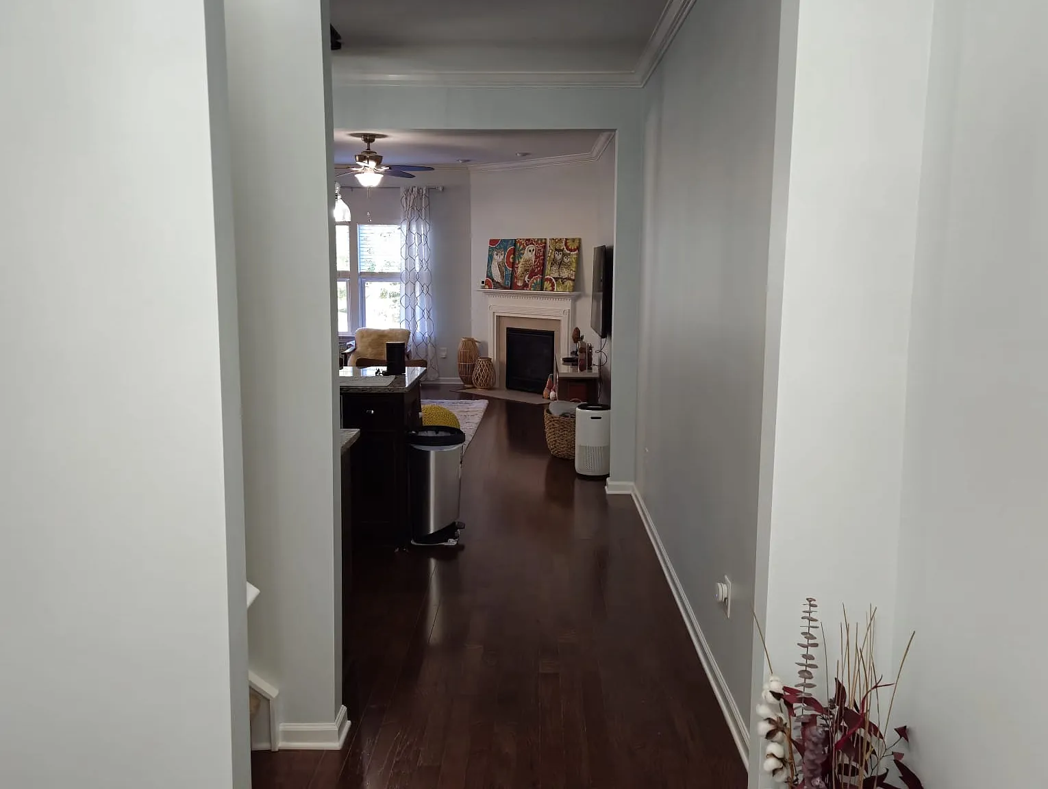 214 Hamlet Pl — Photo 3