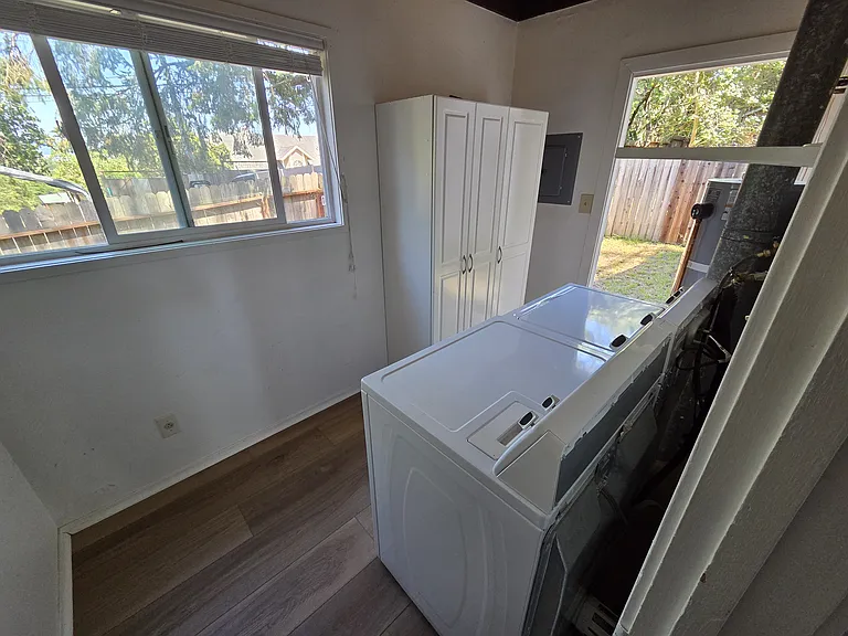 6072 Fredricks Rd — Photo 14