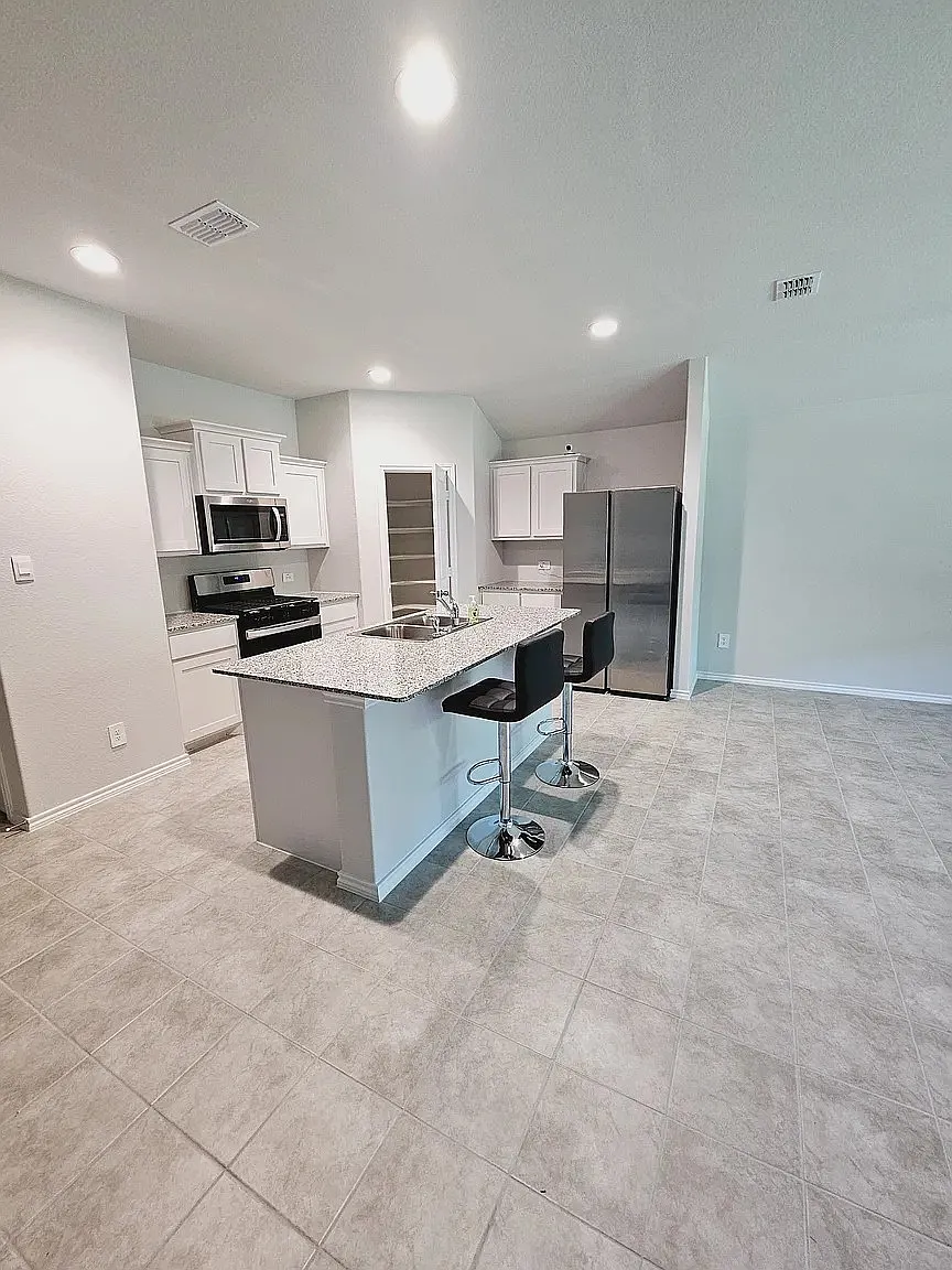 4149 Crooked Ln — Photo 1