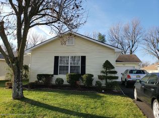 94 Mansfield Dr, Brick, NJ 08724