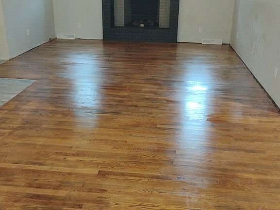 2nd image of 3006 E Gasconade St