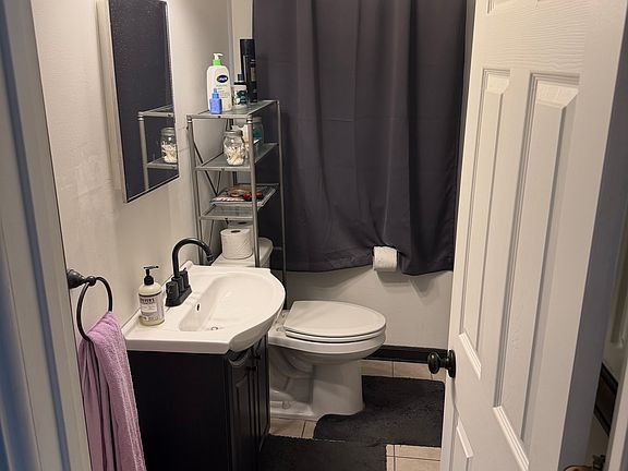 5th image of 22853 Teppert Ave