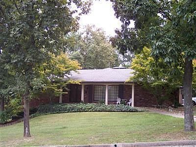 1st image of 1911 Woodclift Dr