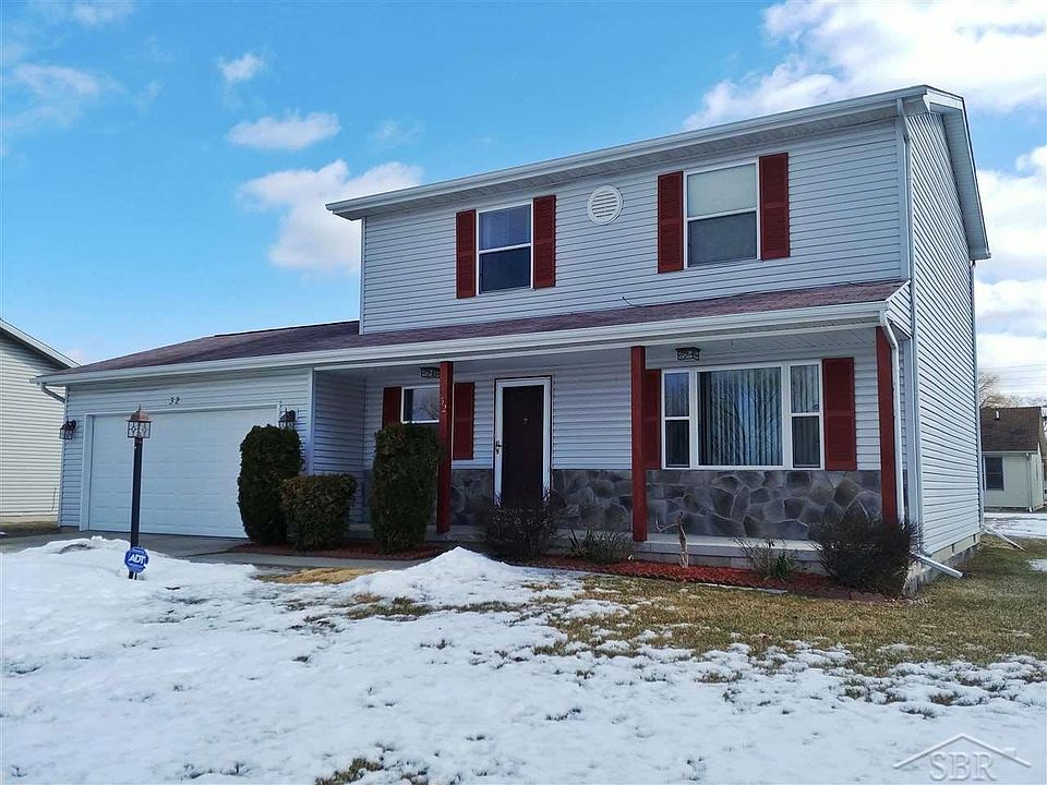 1st image of 32 Harmony Ct