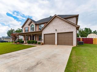 194 Kyndal Dr, Hampton, GA 30228