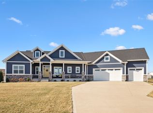 9966 NW Lake Dr, Polk City, IA 50226