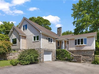 39 Highland Ave, Narragansett, RI, 02882