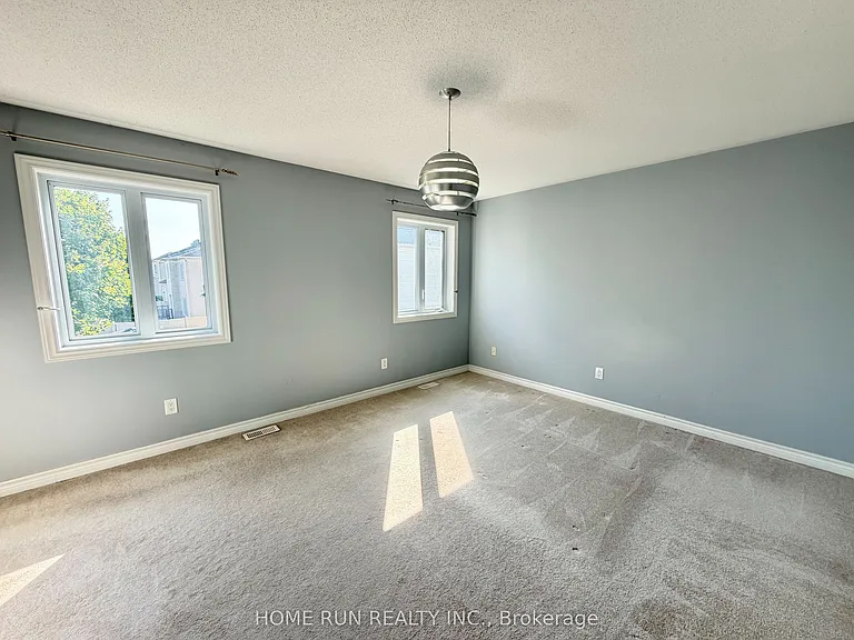 114 Glendore St — Photo 24
