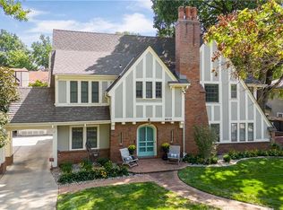 6515 Valley Rd, Kansas City, MO 64113