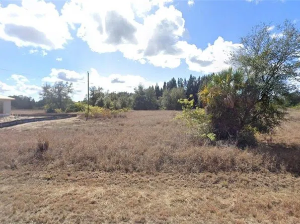 4102 E 17th ST, LEHIGH ACRES, FL 33972