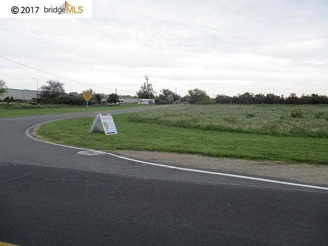 2nd image of 0 Piper Rd