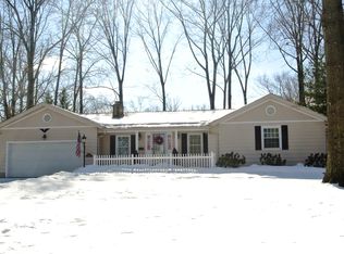 285 Sleepy Hollow Dr, Canfield, OH 44406