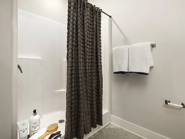 Encore Luxury Residences — Photo 25