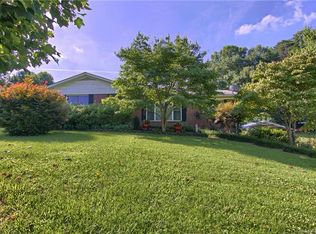 142 Homestead Rd, Candler, NC 28715