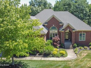 4217 Woodmont Park Ln, Louisville, KY 40245