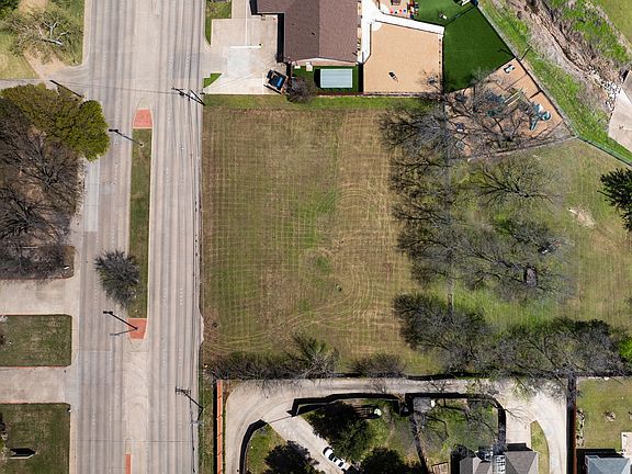 2nd image of 330 Town East Blvd
