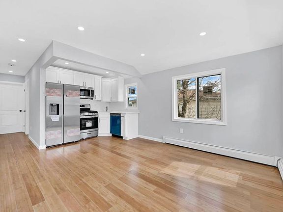 2nd image of 17225 127th Ave Floor 2