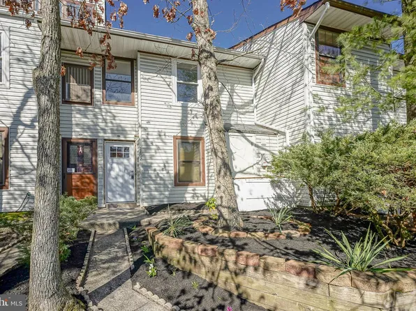 2802 Bromley Est, Clementon, NJ 08021