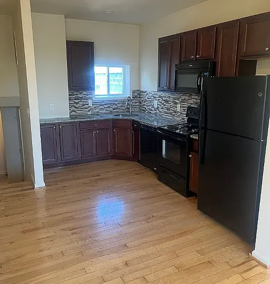 200 N Carey St #3 — Photo 1