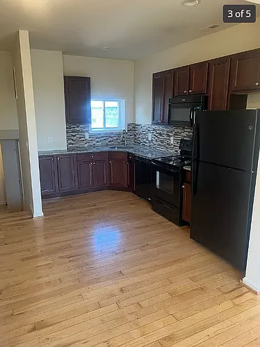 200 N Carey St #3 Photo 1