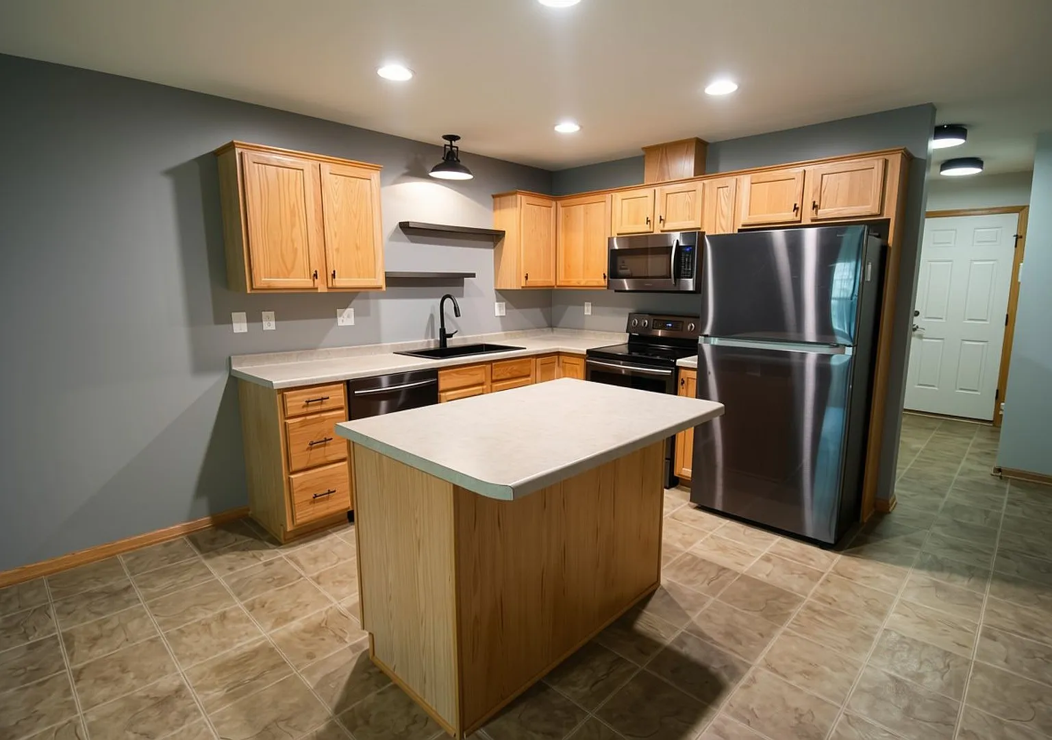Spacious 3Bed Townhome with Modern Updates — Photo 2