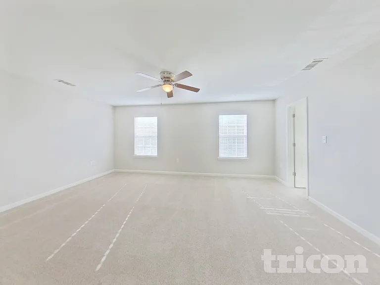 3627 Alexander Forest Dr — Photo 9