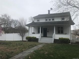 122 Prospect Pl, Pearl River, NY 10965