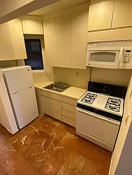 Rented by MOTION New York