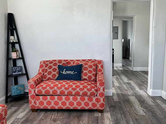 5th image of 2042 Schulte Ave Unit 3