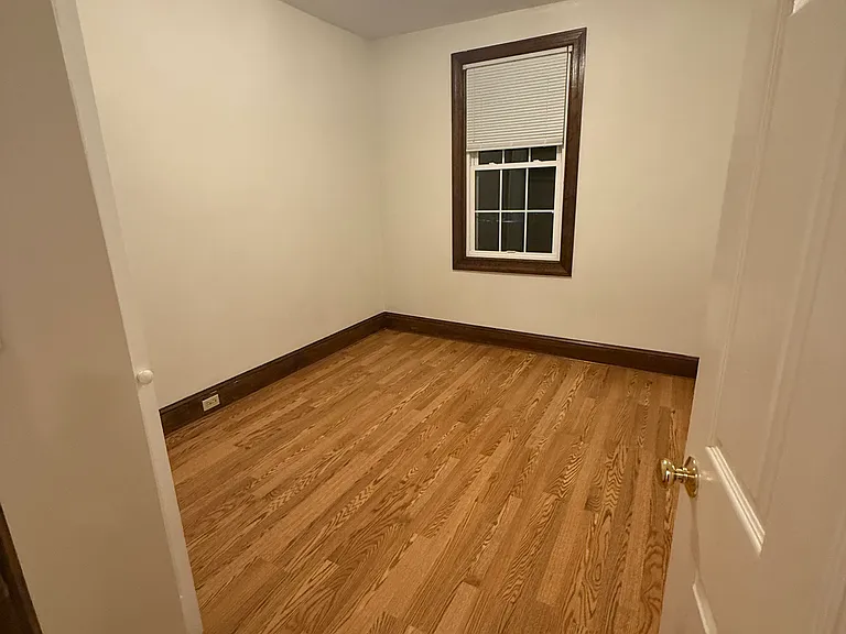 4123 Connecticut Ave NW — Photo 7