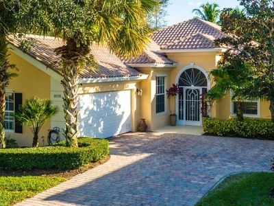 8016 Laborie Lane, Wellington, FL, 33414