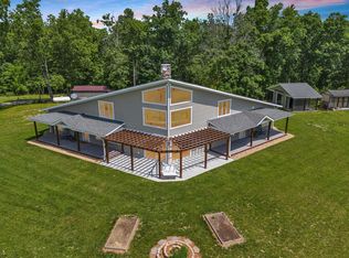 571 Cary Rd, Pilot, VA 24138