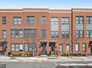 8386 Guard Tower Rd, Lorton, VA 22079