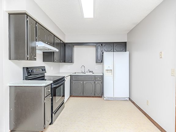 5th image of 1826 Glenwood Cir