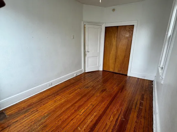 76 West 45th Street image 3 of 10