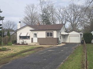 8315 N 2nd St, Machesney Park, IL