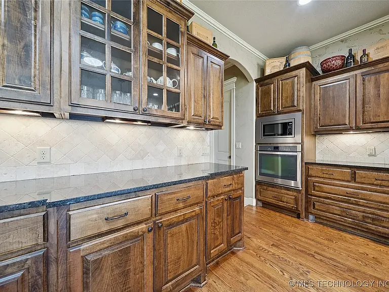 11285 S 73rd Pl E — Photo 15