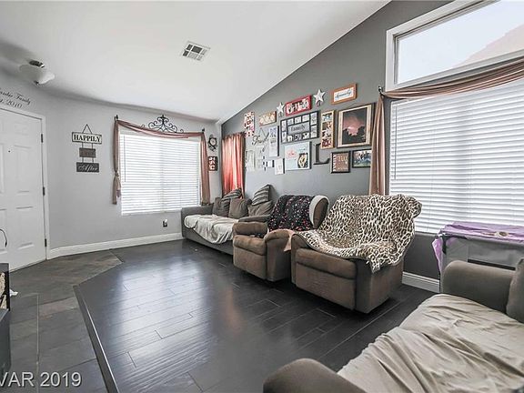 4th image of 717 Cozy Canyon Dr