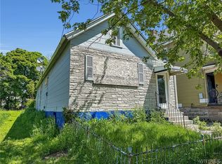 18 Helen St, Buffalo, NY 14213