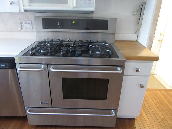 4th image of 609 Palladium Dr E