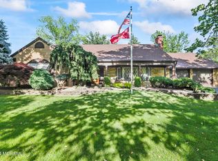 36 Avalon Ln, Aberdeen, NJ 07747