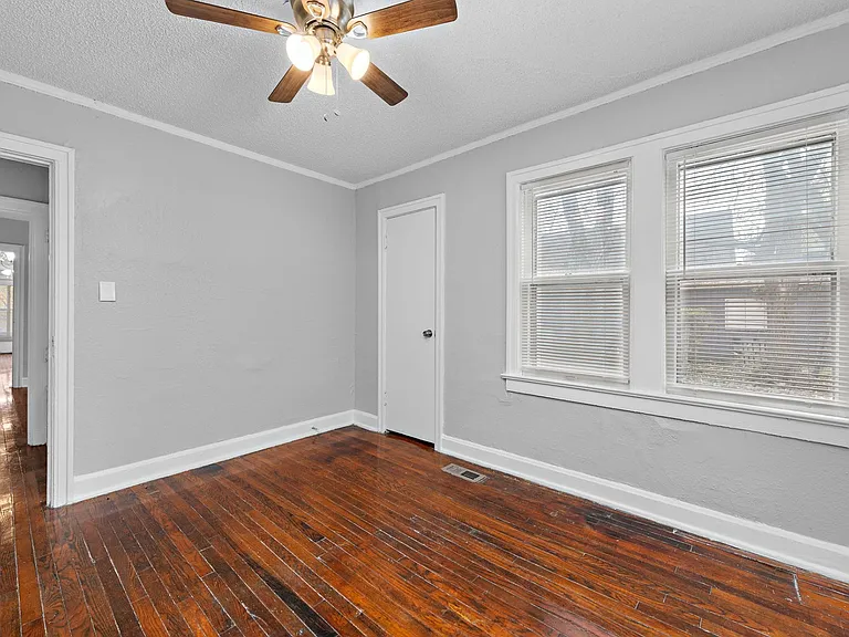 3126 McGee St — Photo 24