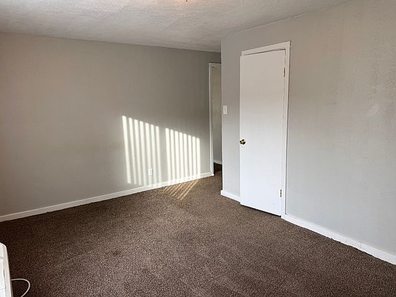 3rd image of 3228 S 3600 W